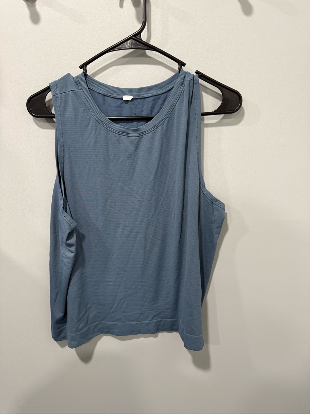 Womens blue tank